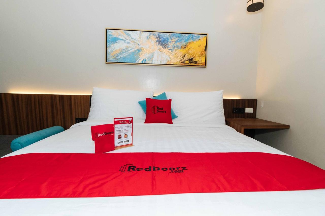 Reddoorz Premium Near Ust Hospital Hotel Manila Eksteriør billede
